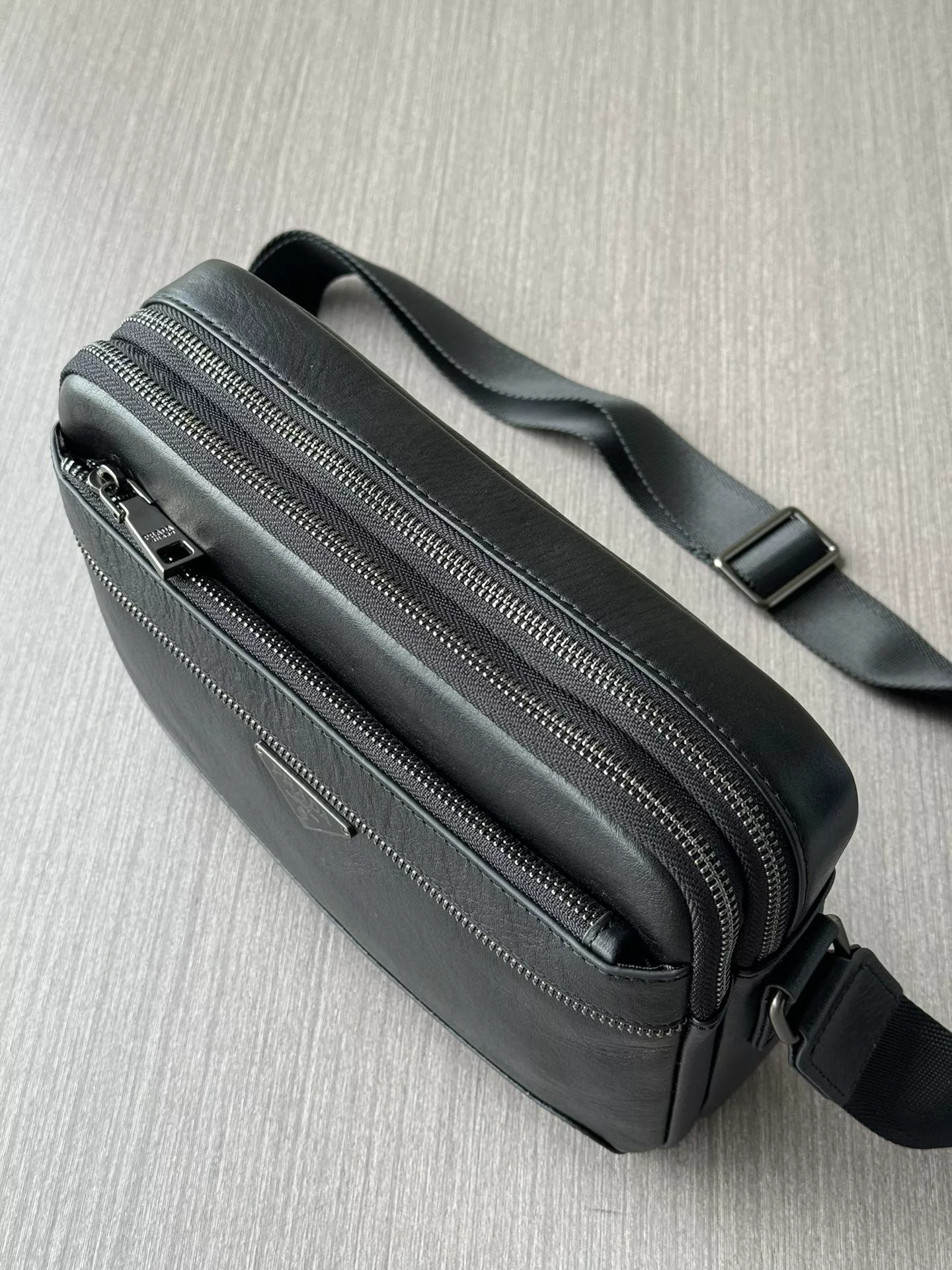 Prada AAA Man Messenger Bags Durable 767