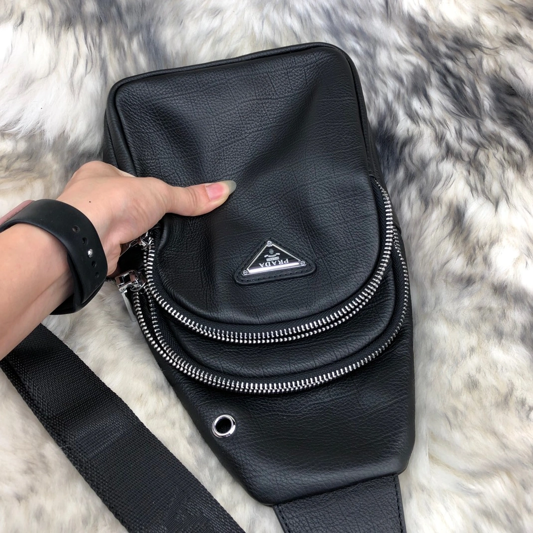 Prada AAA Man Messenger Bags Durable 9803