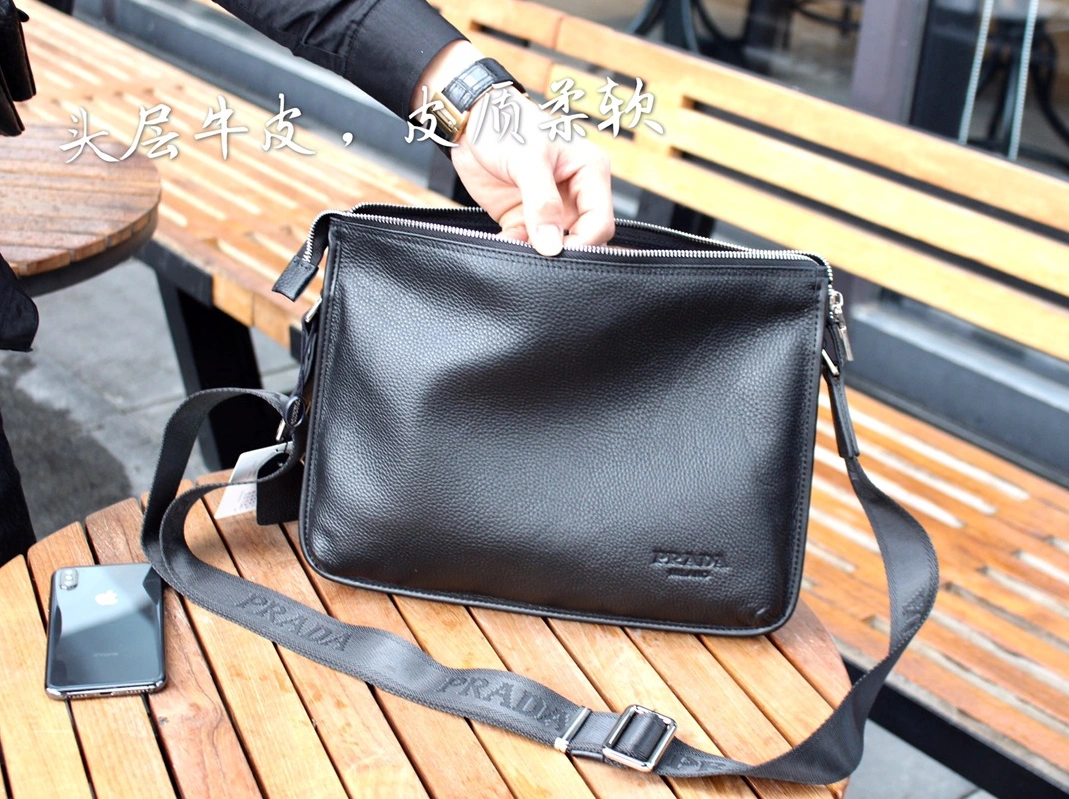 Prada AAA Man Messenger Bags EasyMatch 3207