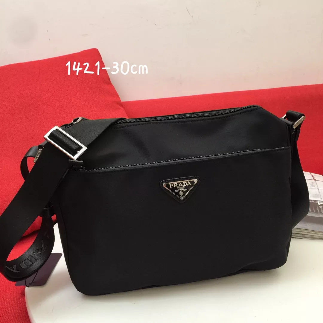 Prada AAA Man Messenger Bags Fashionable 7454