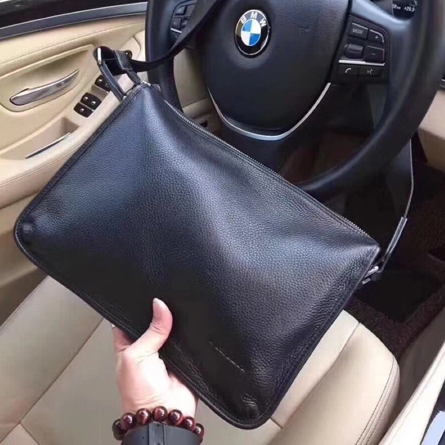 Prada AAA Man Messenger Bags Fashionable 8915