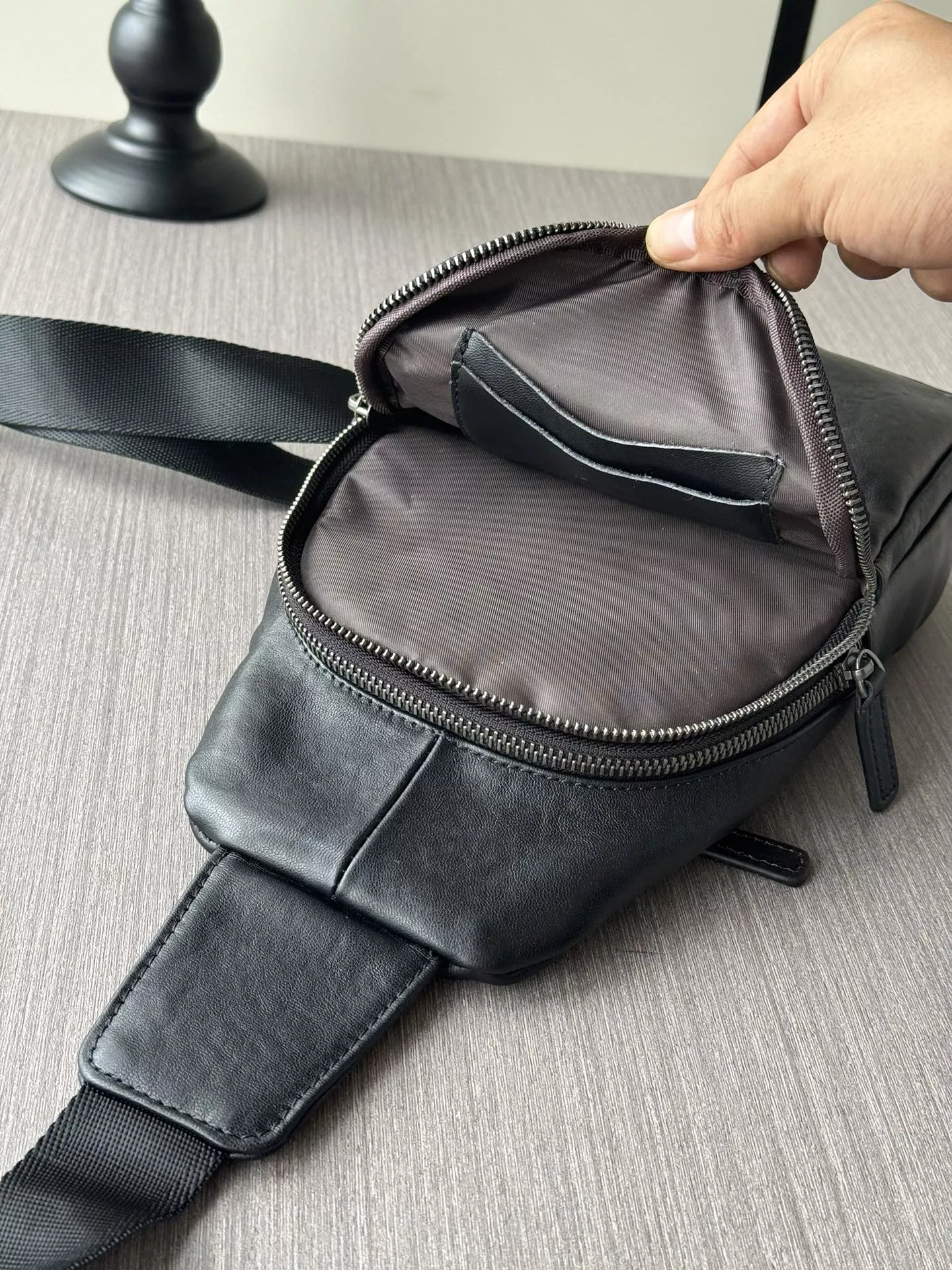 Prada AAA Man Messenger Bags Fashionable 9713