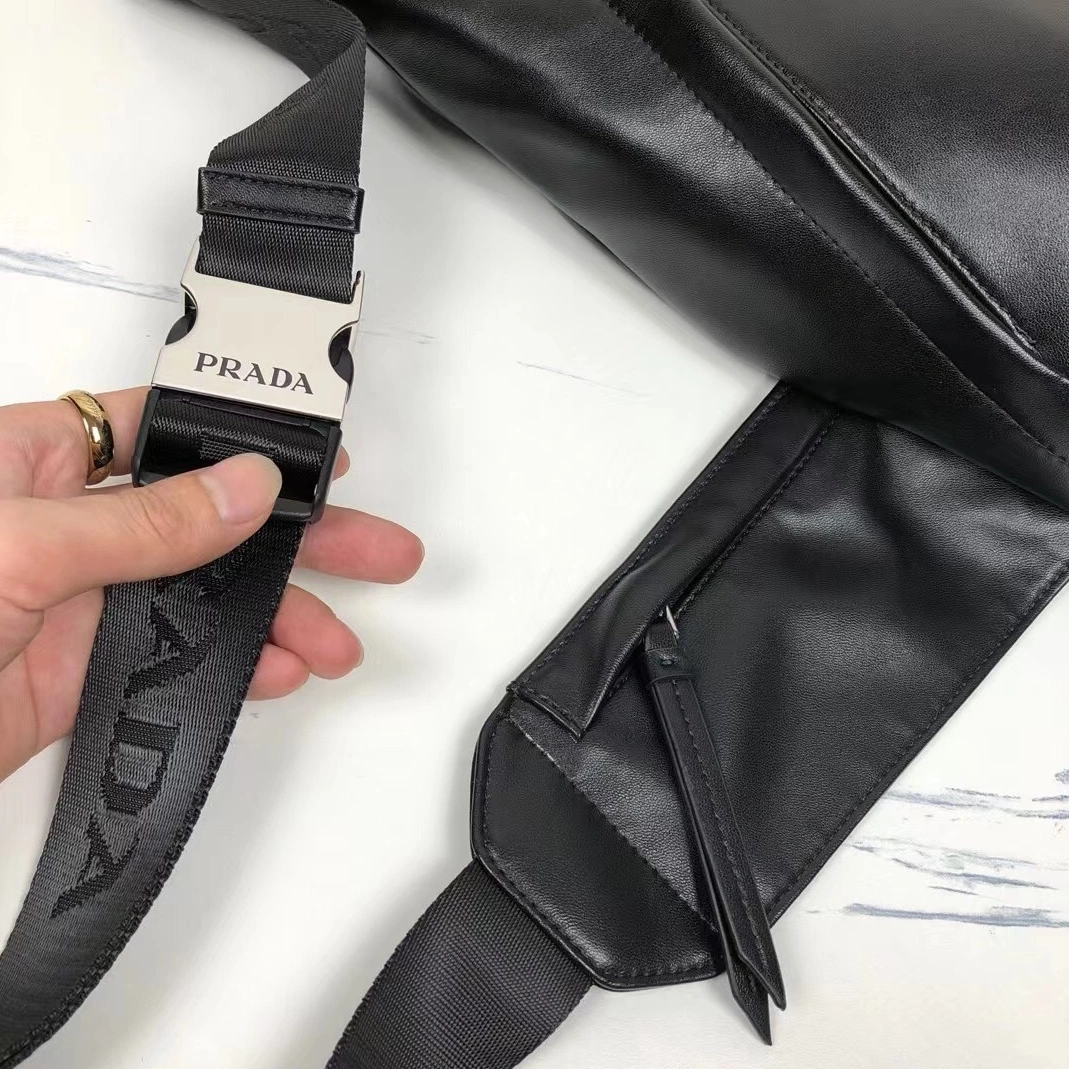 Prada AAA Man Messenger Bags Functional 8729