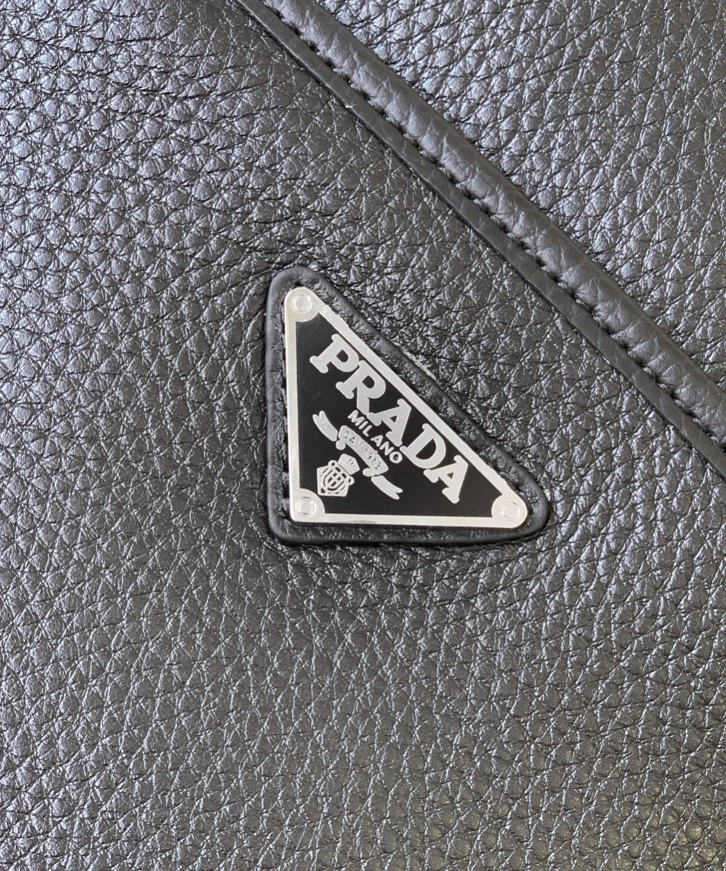 Prada AAA Man Messenger Bags Popular 7619