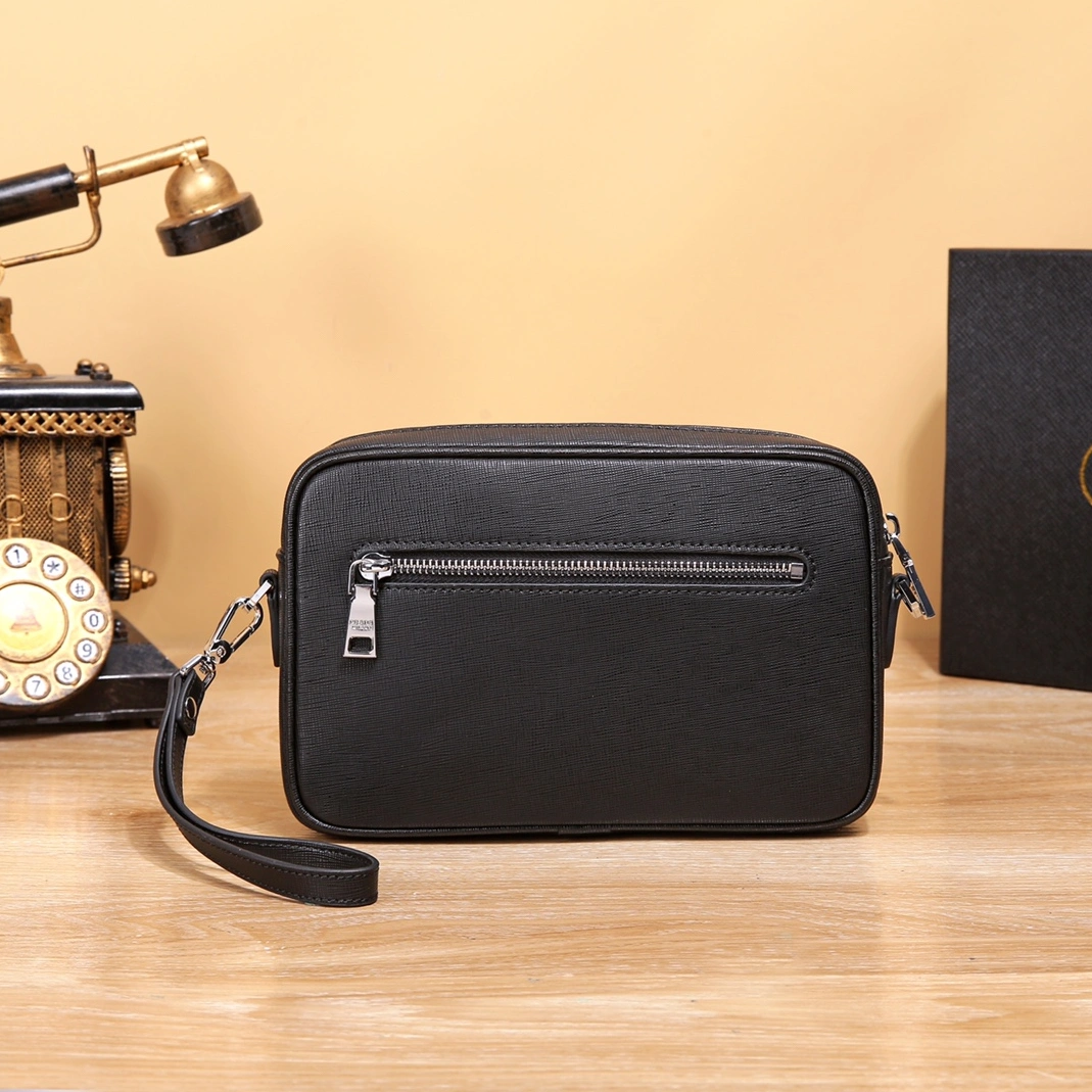 Prada AAA Man Messenger Bags Practical 9801