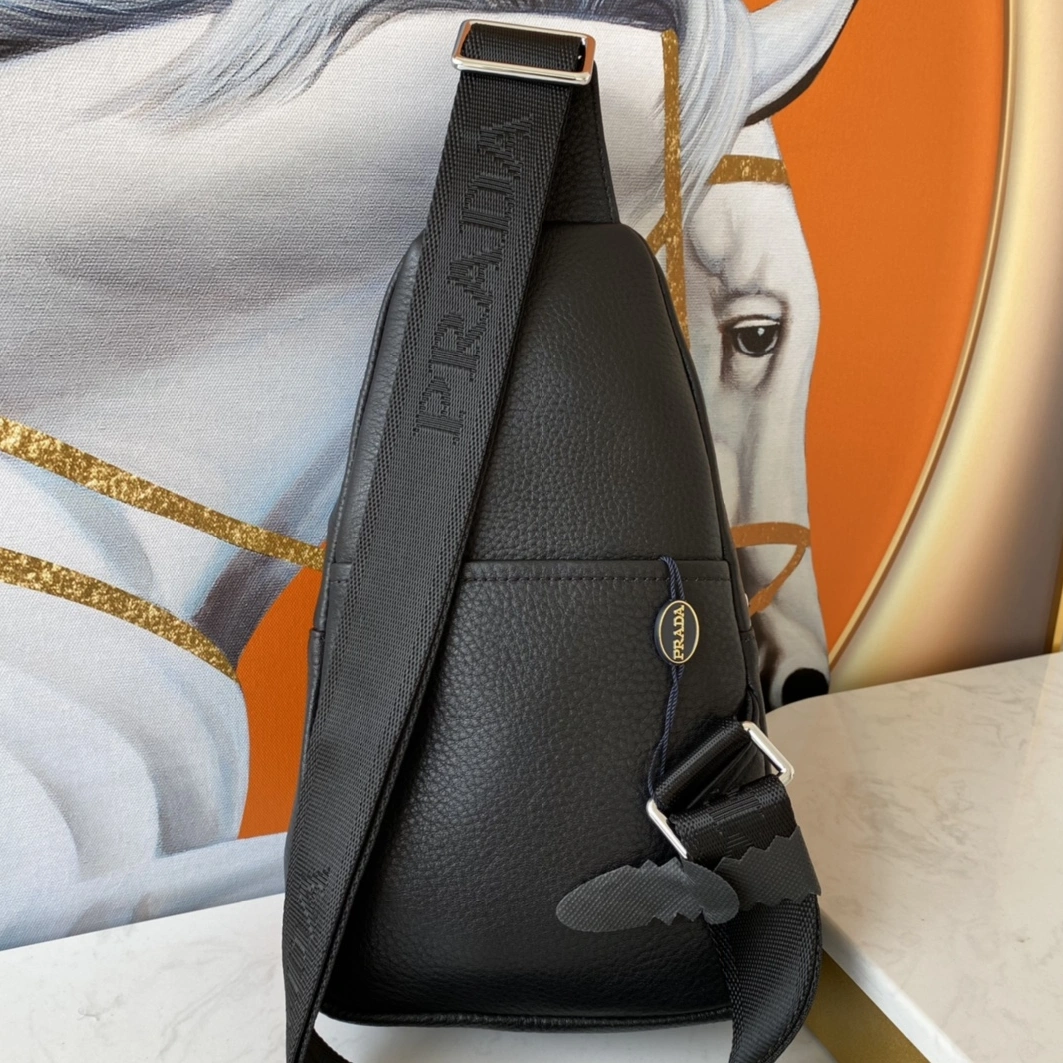 Prada AAA Man Messenger Bags Refined 210