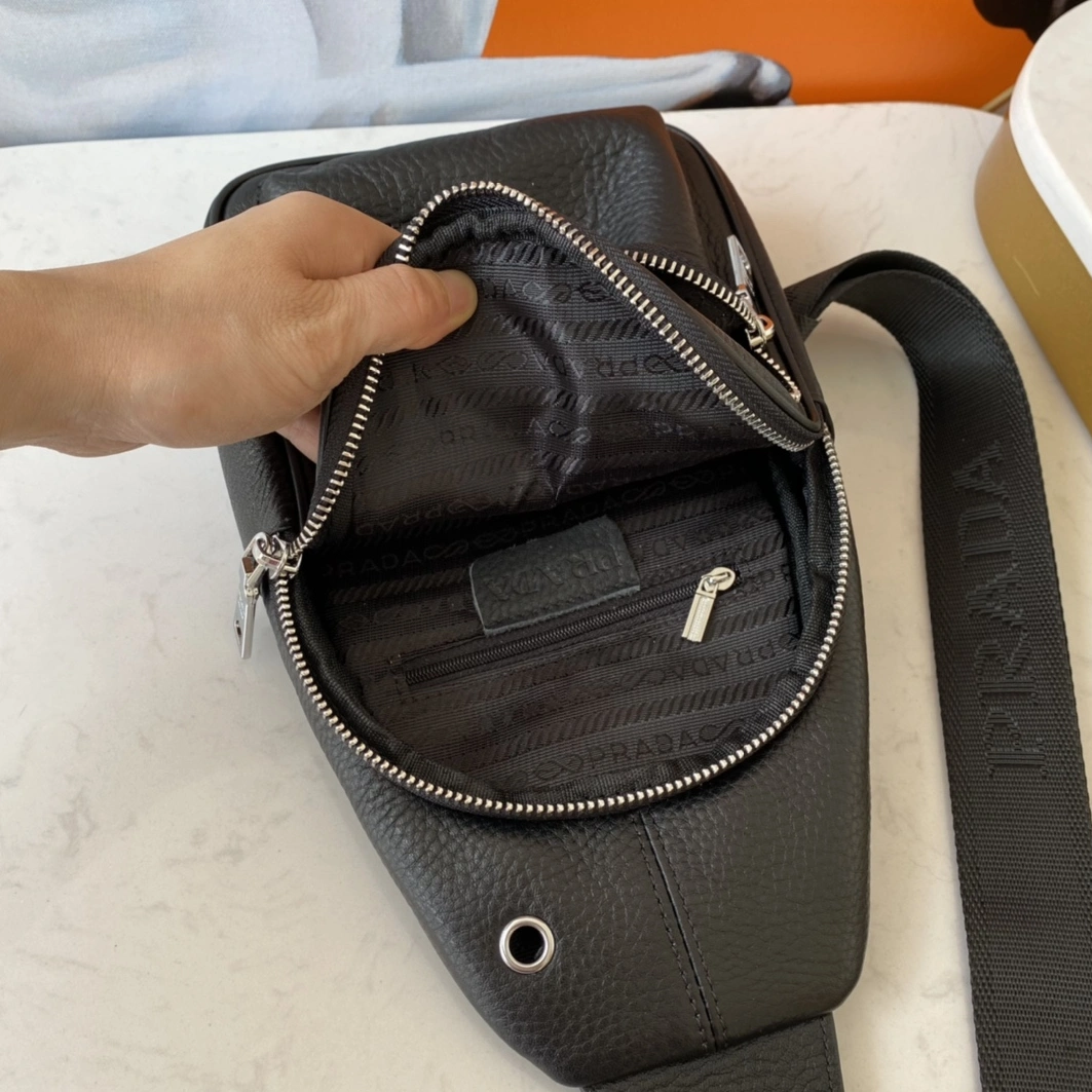 Prada AAA Man Messenger Bags Refined 210