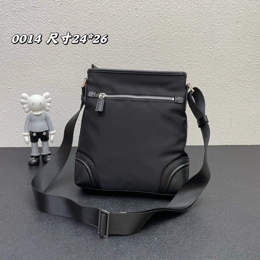 Prada AAA Man Messenger Bags SmartChoice 7671