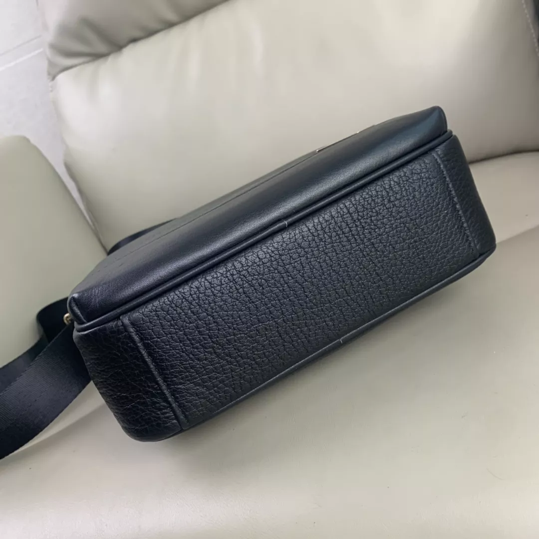 Prada AAA Man Messenger Bags SmartChoice 8119