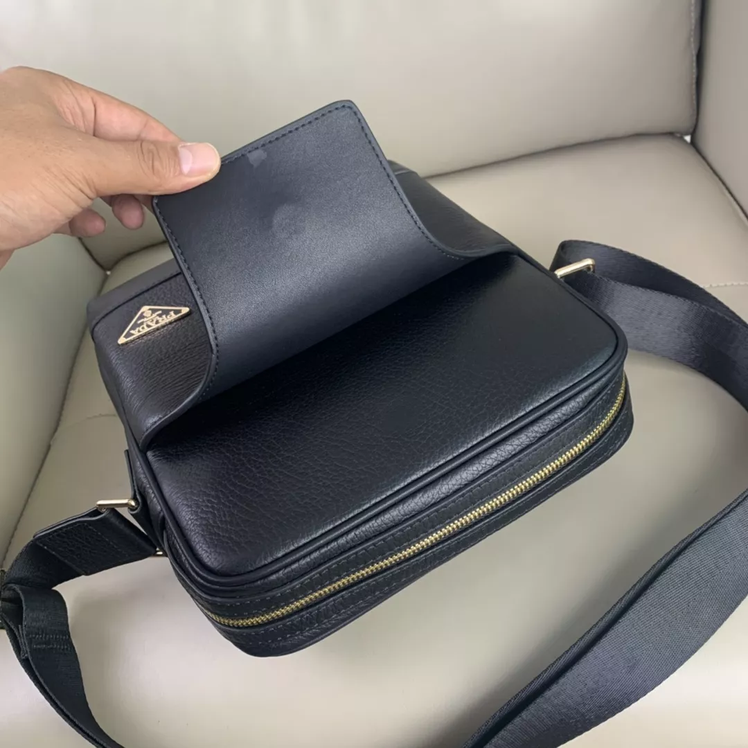Prada AAA Man Messenger Bags SmartChoice 8119