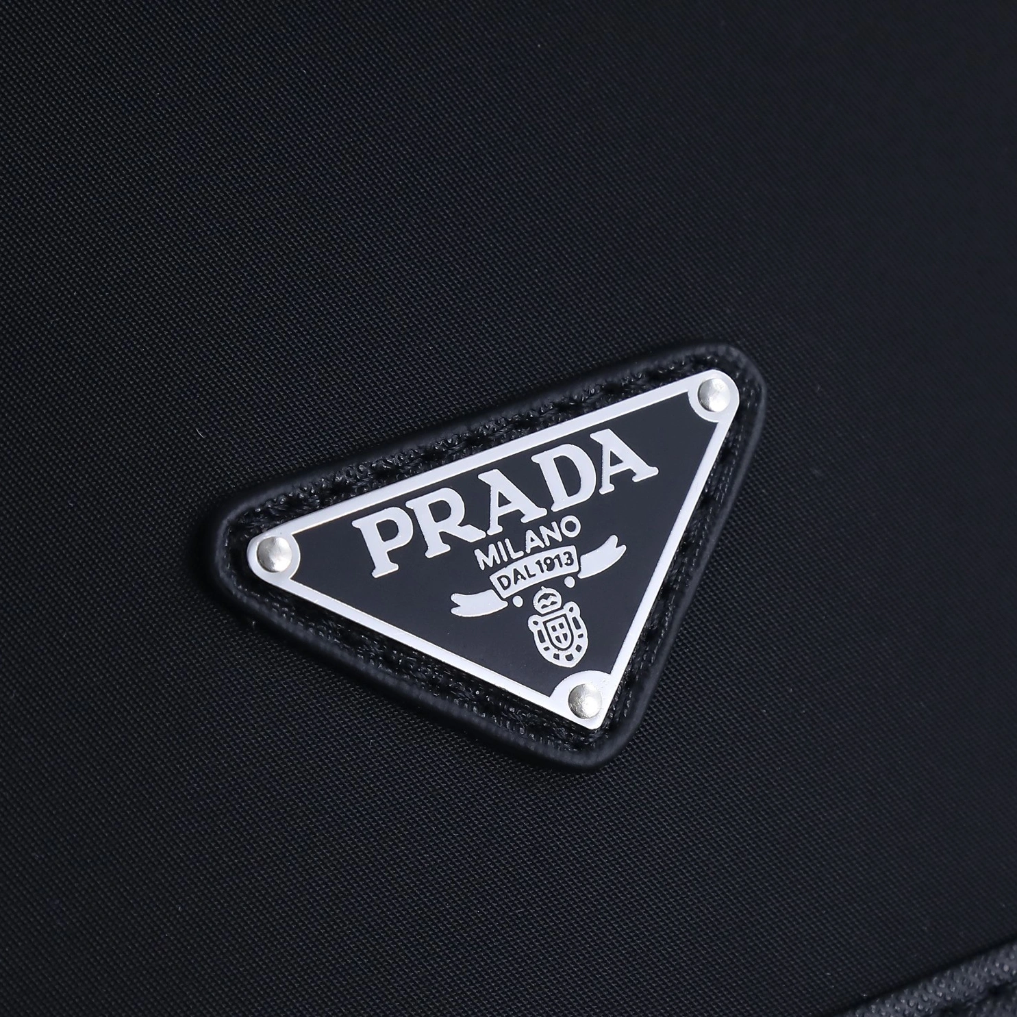 Prada AAA Man Messenger Bags Sophisticated 2680