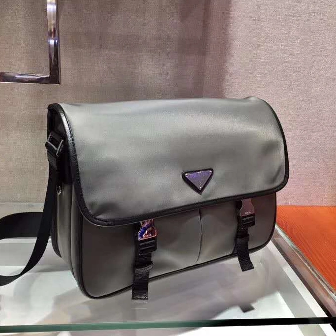 Prada AAA Man Messenger Bags Sophisticated 7057