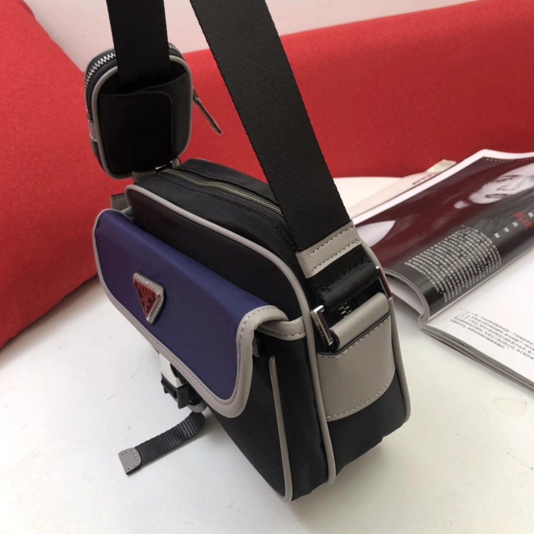 Prada AAA Man Messenger Bags StreetReady 1232