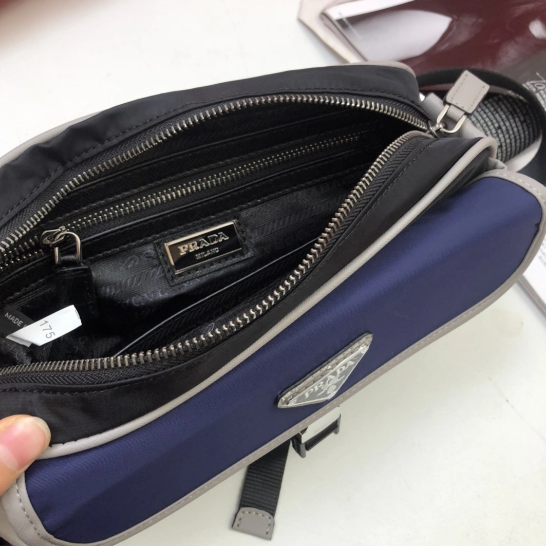 Prada AAA Man Messenger Bags StreetReady 1232