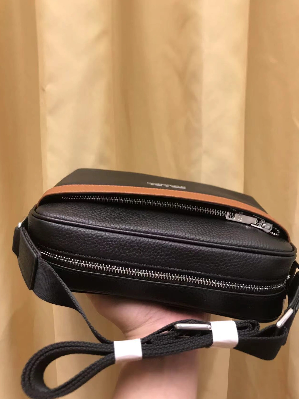 Prada AAA Man Messenger Bags Timeless 3216