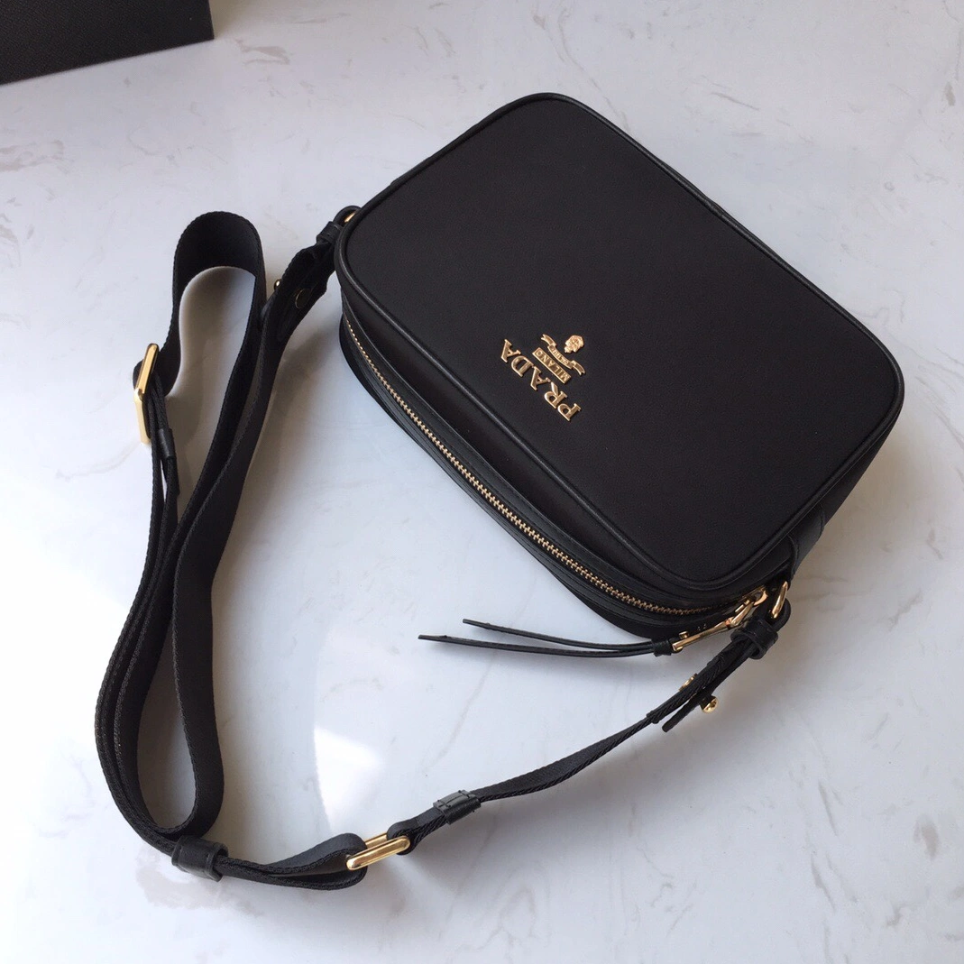 Prada AAA Man Messenger Bags Timeless 3791