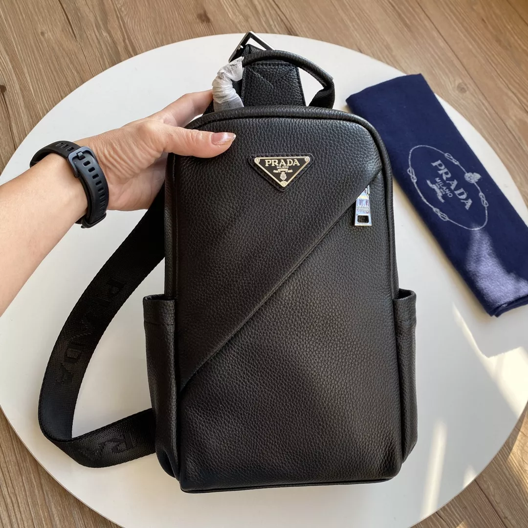 Prada AAA Man Messenger Bags Trendy 2219
