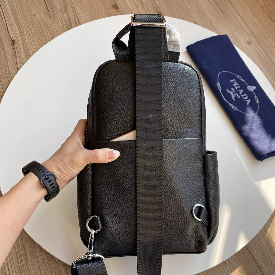 Prada AAA Man Messenger Bags Trendy 2219