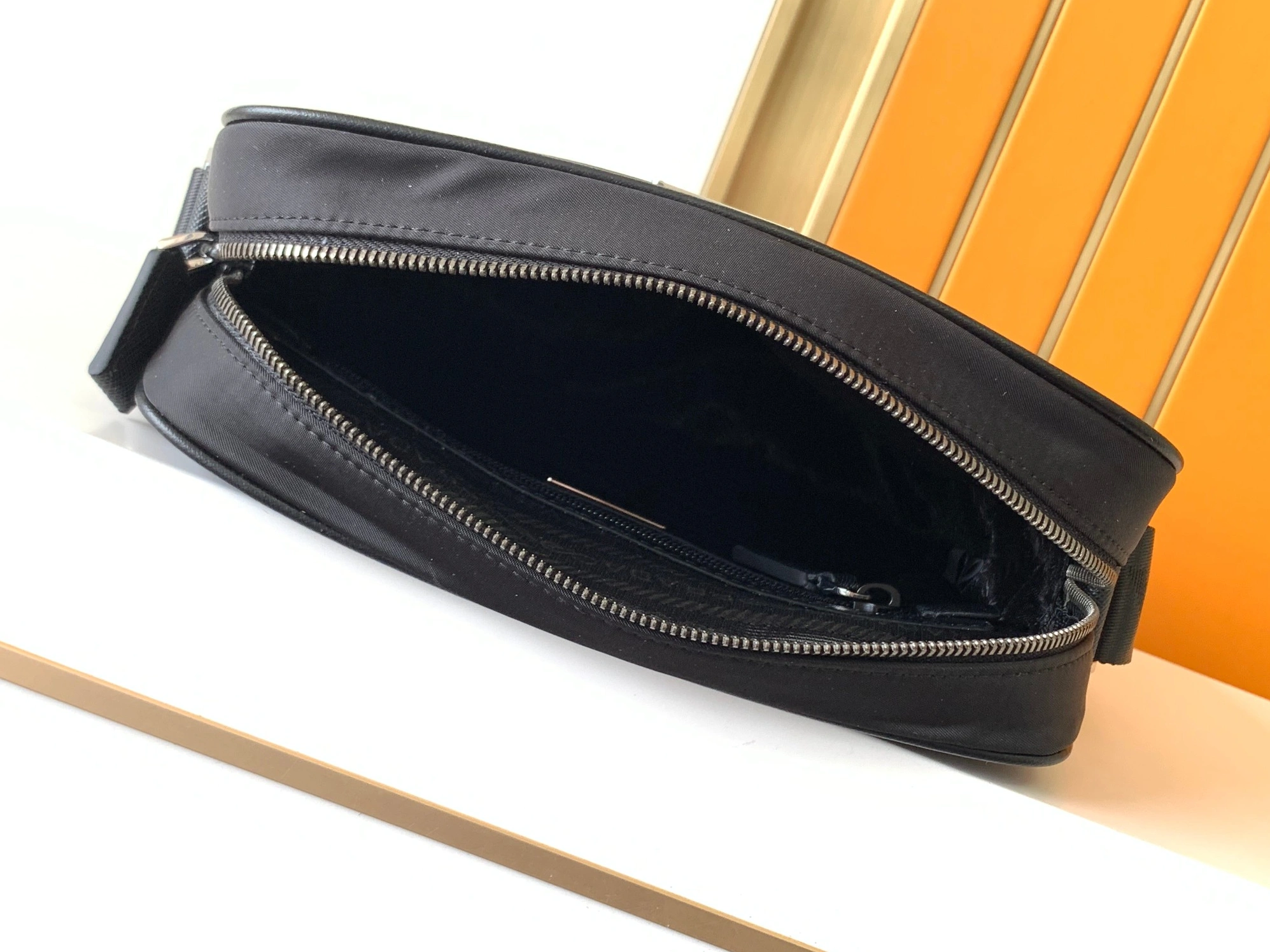 Prada AAA Man Messenger Bags Trendy 748