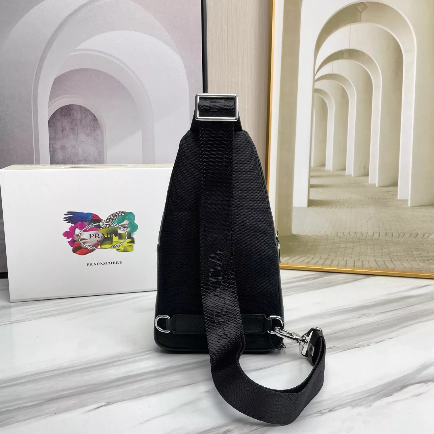Prada AAA Man Messenger Bags Versatile 6009