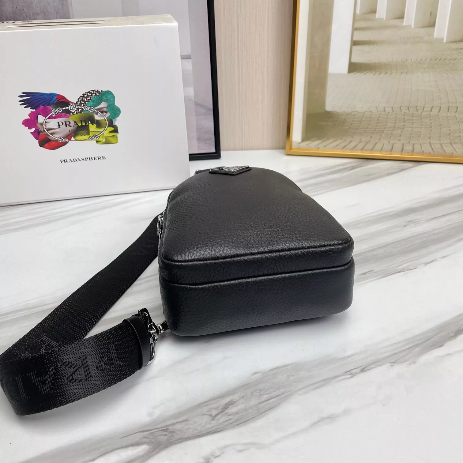 Prada AAA Man Messenger Bags Versatile 6009