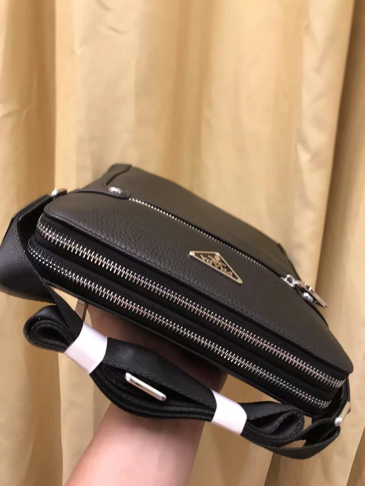 Prada AAA Man Messenger Bags WellDesigned 2771