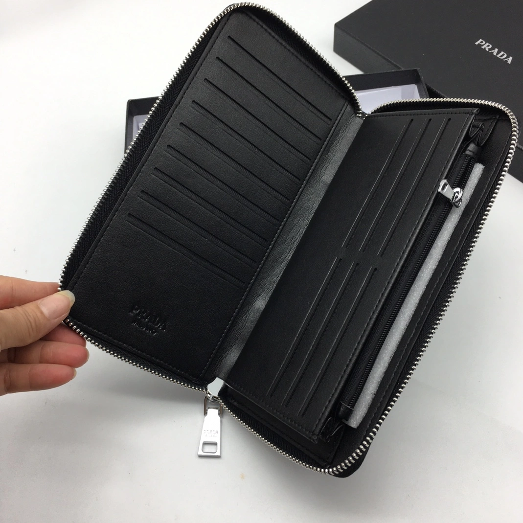 Prada AAA Man Wallets Classic 4637