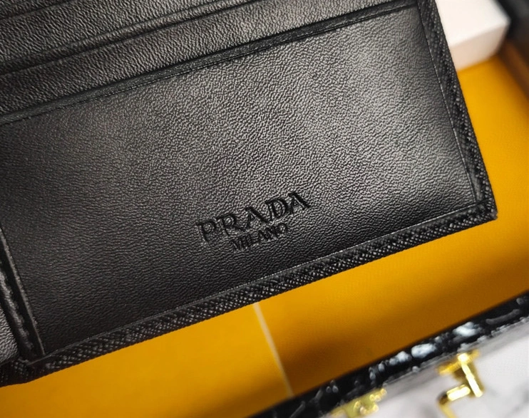 Prada AAA Man Wallets Functional 1246