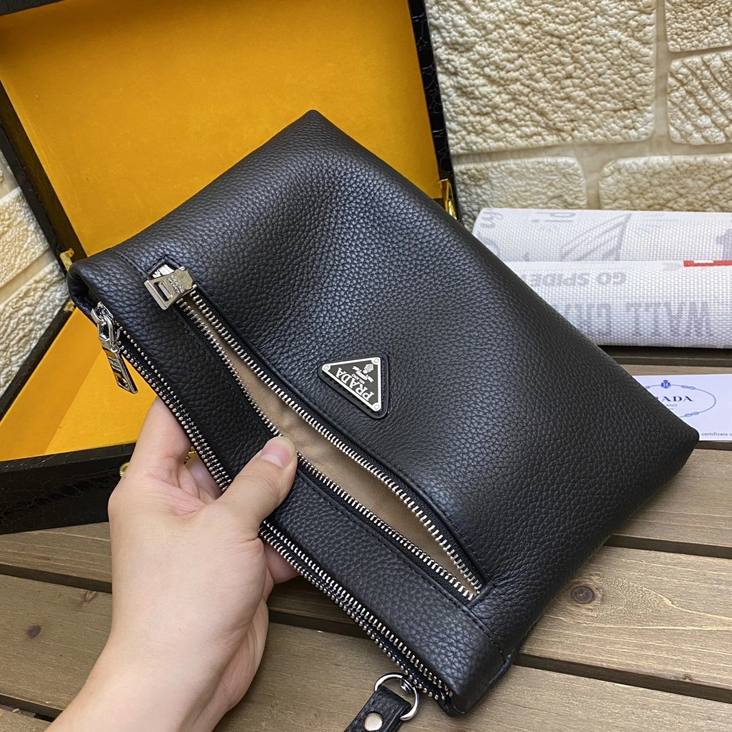 Prada AAA Man Wallets Modern 2673