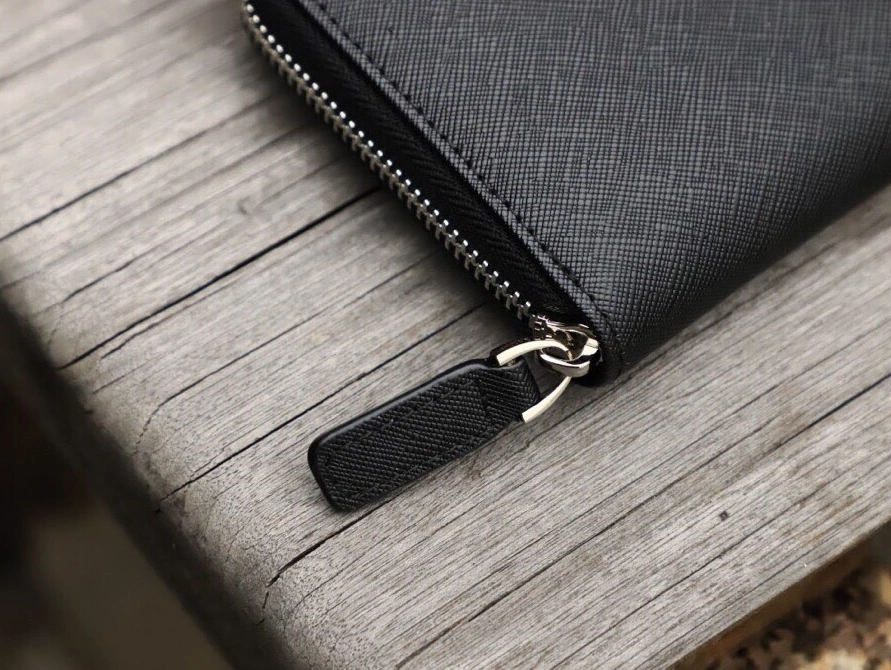 Prada AAA Man Wallets ModernLook 4780