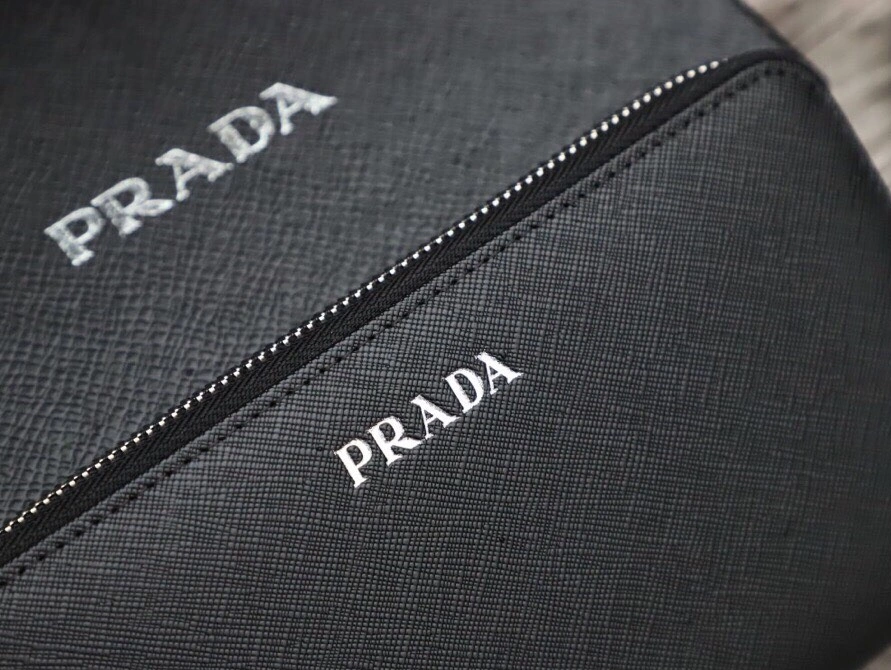 Prada AAA Man Wallets ModernLook 4780