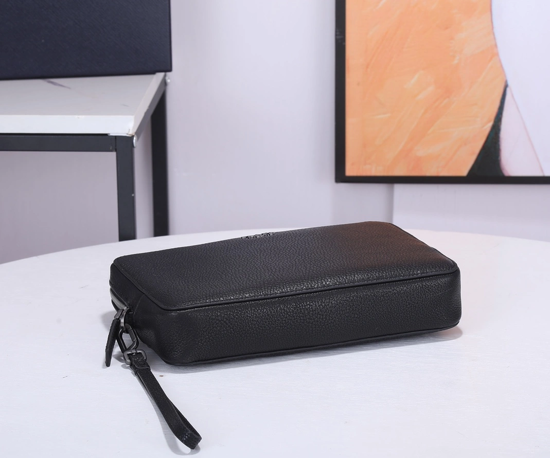 Prada AAA Man Wallets Reliable 7196