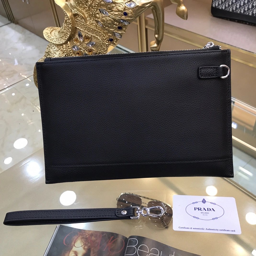 Prada AAA Man Wallets Sophisticated 9831