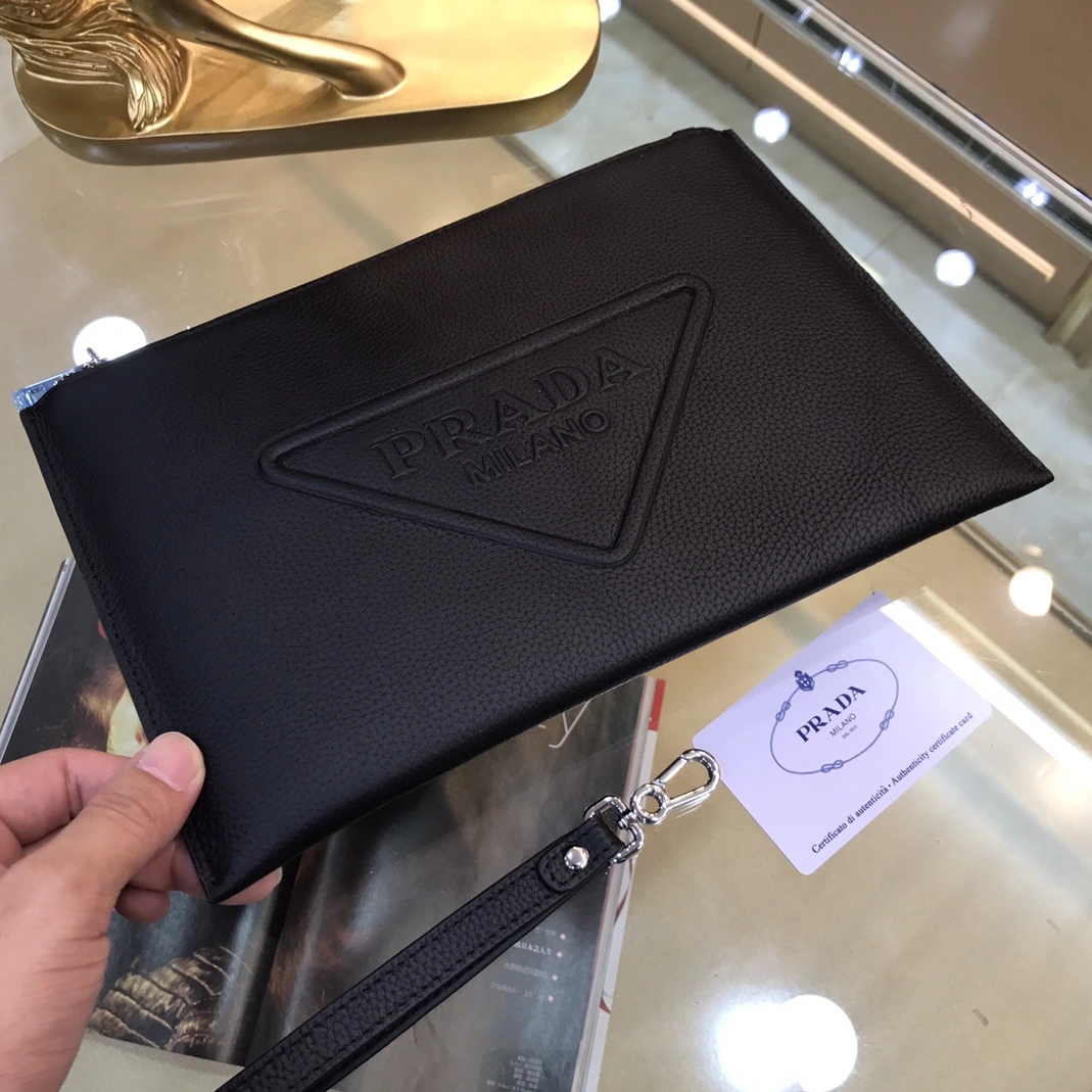 Prada AAA Man Wallets Sophisticated 9831