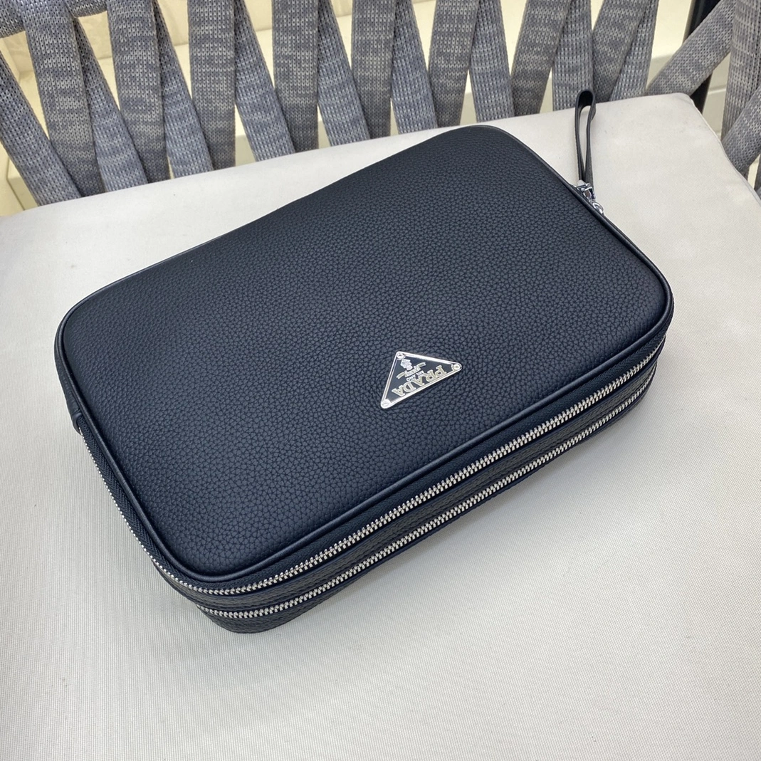 Prada AAA Man Wallets Timeless 8740