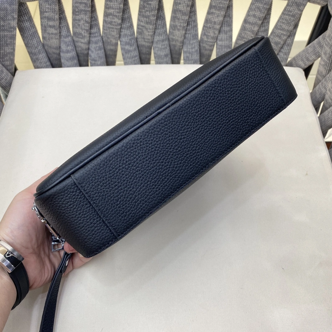 Prada AAA Man Wallets Timeless 8740