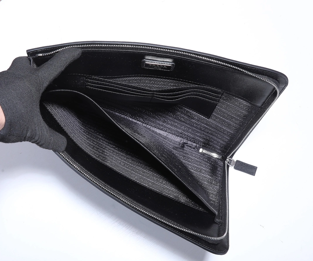 Prada AAA Man Wallets UrbanStyle 8405
