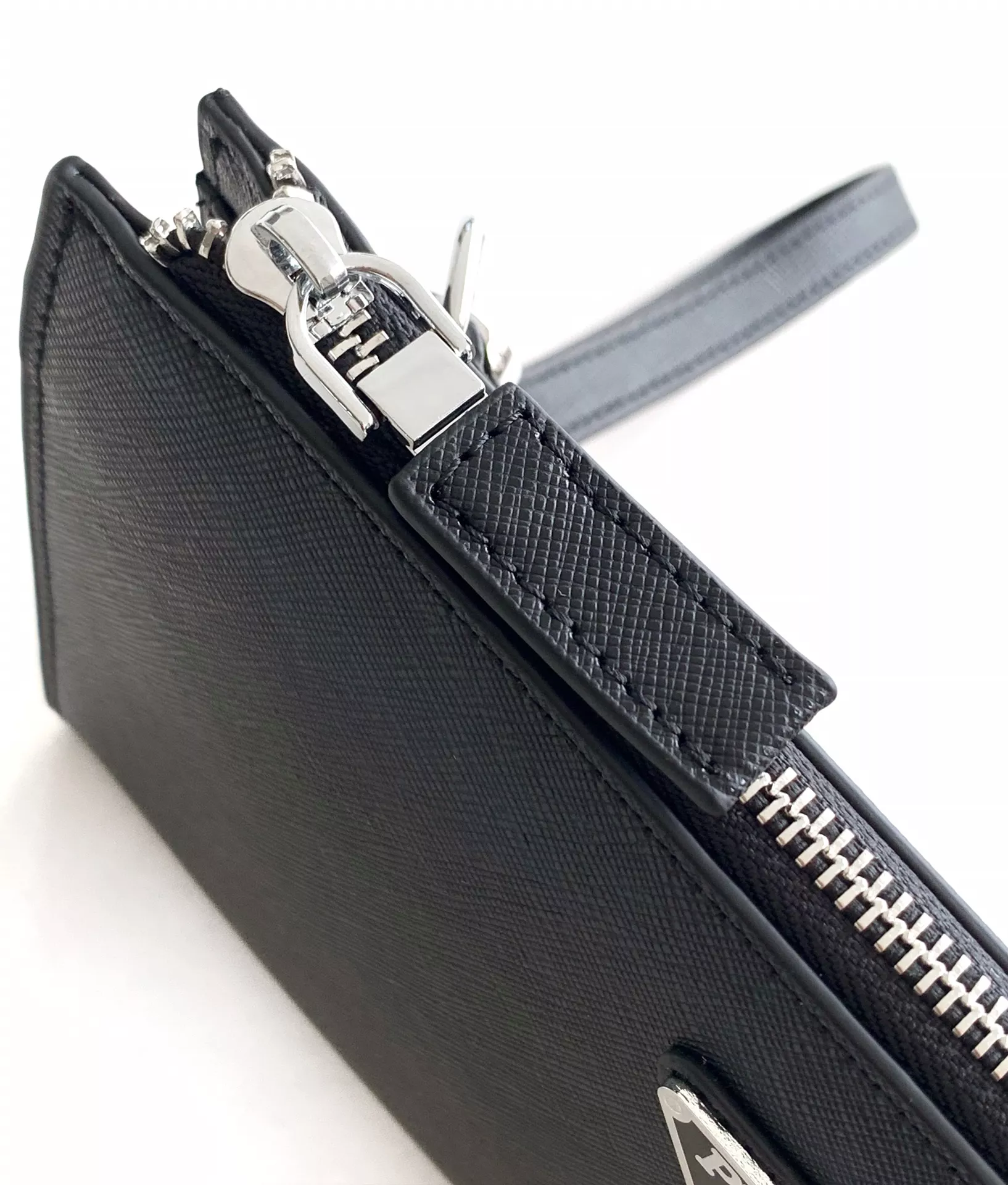 Prada AAA Man Wallets Versatile 737