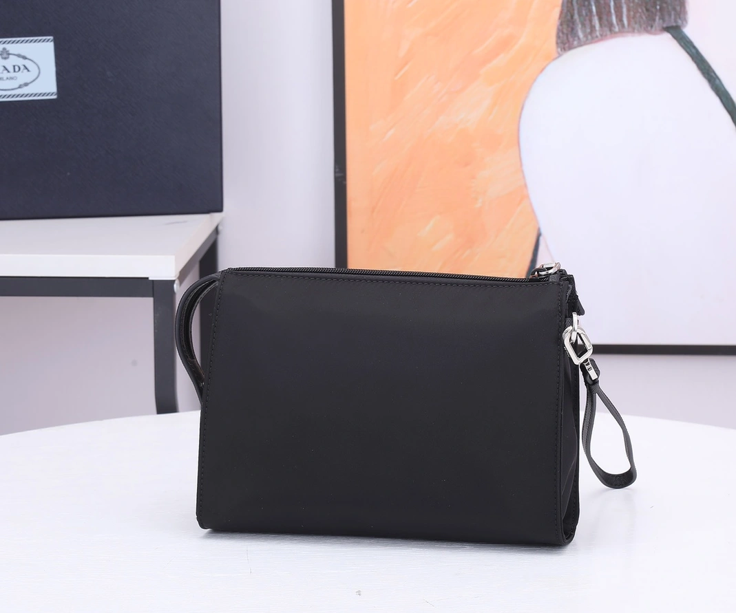 Prada AAA Man Wallets Versatile 8503