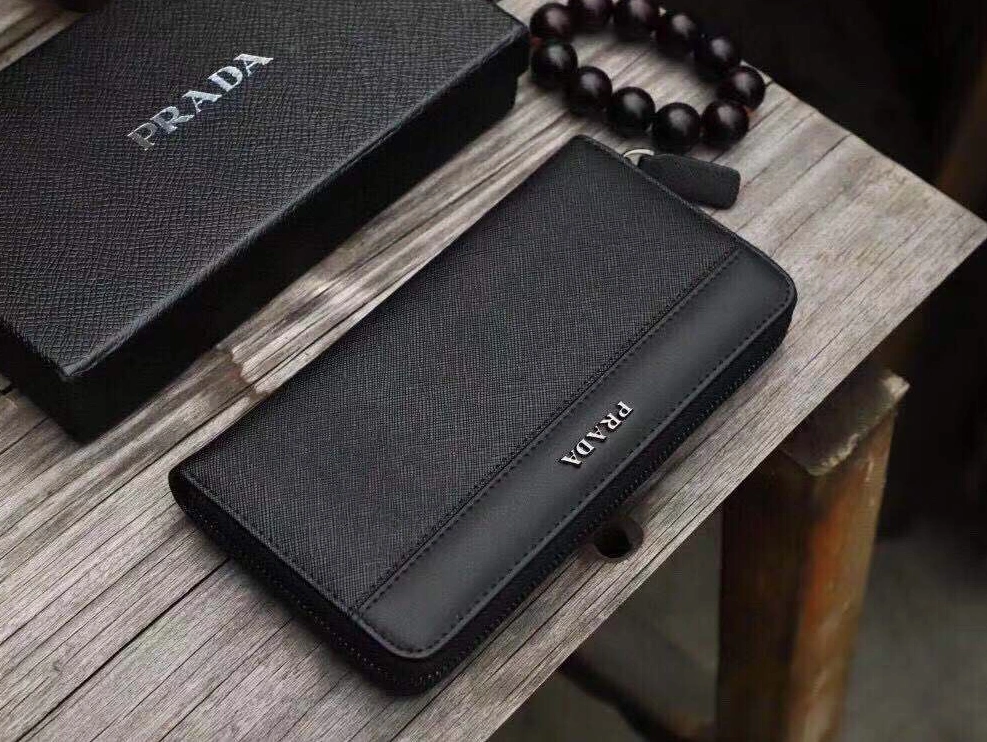 Prada AAA Man Wallets WellDesigned 9638