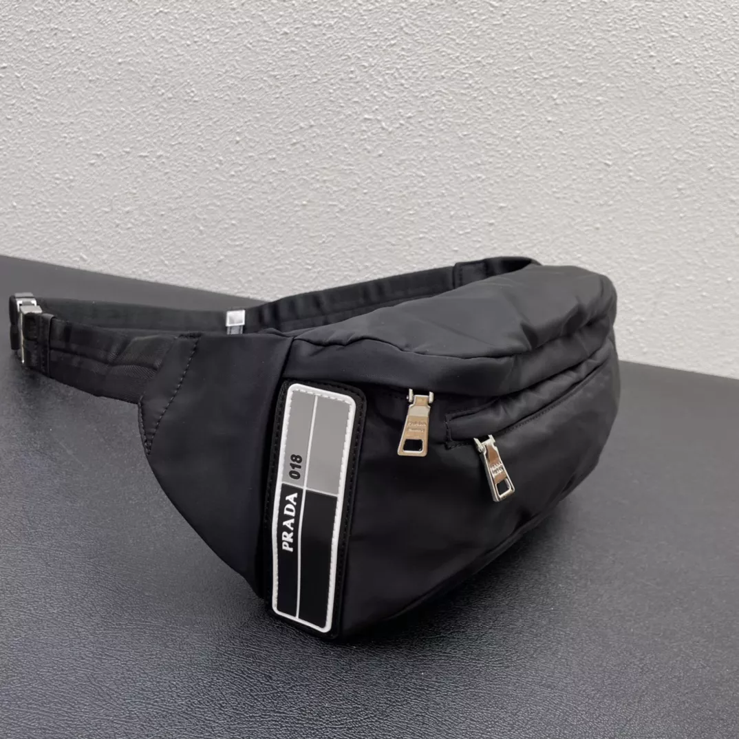 Prada AAA Quality Belt Bags Durable 6885