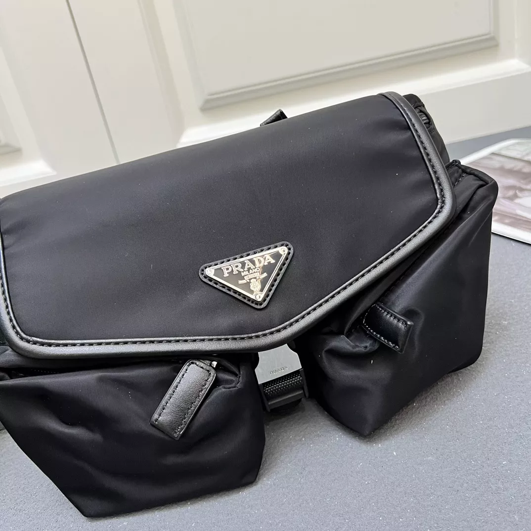 Prada AAA Quality Belt Bags For Unisex Sophisticated 5878