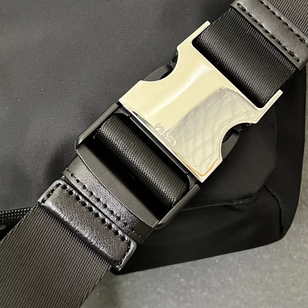 Prada AAA Quality Belt Bags For Unisex Sophisticated 5878