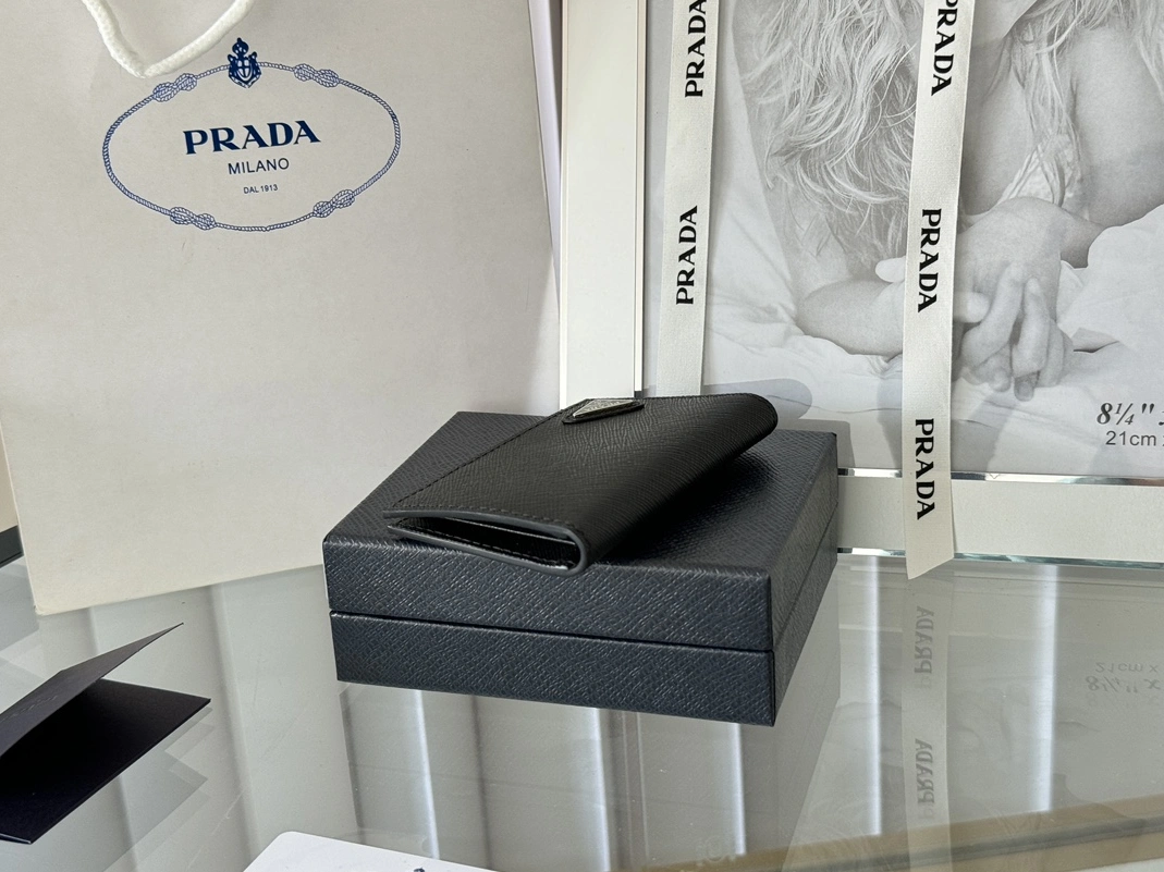 Prada AAA Quality Card Case Affordable 5253