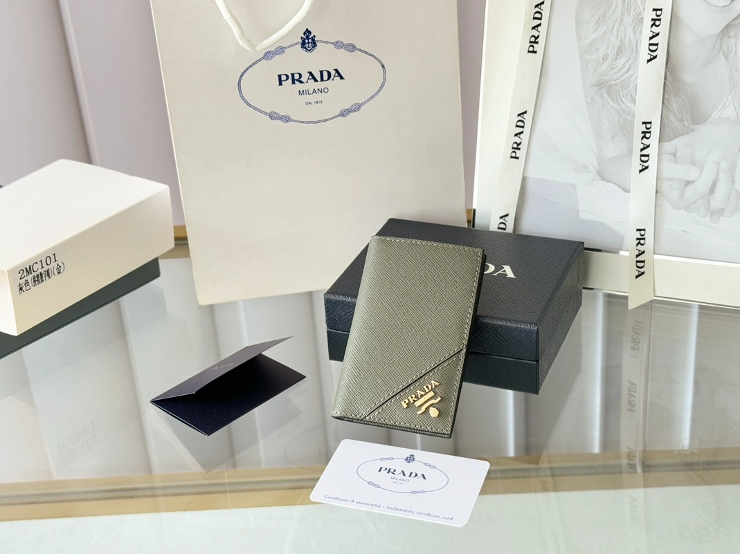 Prada AAA Quality Card Case Flexible 2035
