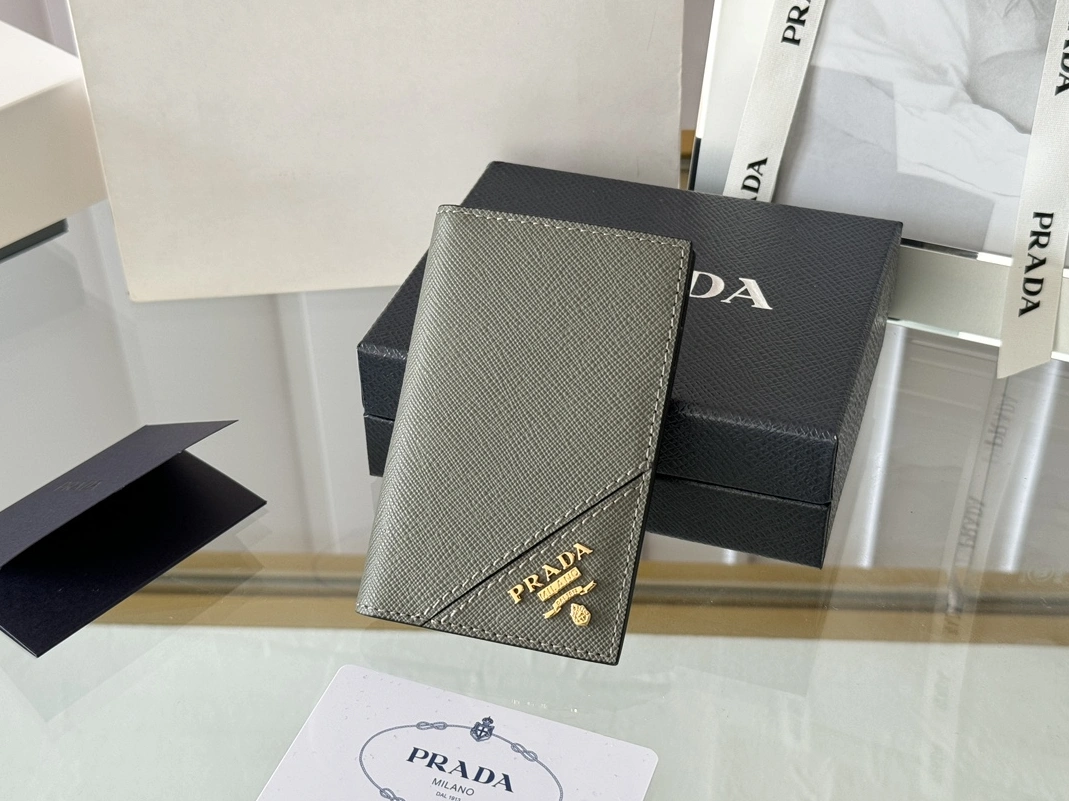 Prada AAA Quality Card Case Flexible 2035