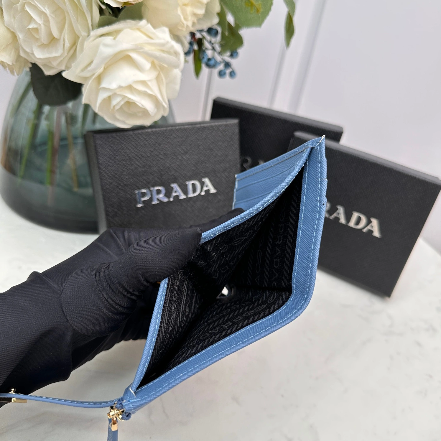 Prada AAA Quality Card Case For Women Comfortable 9724