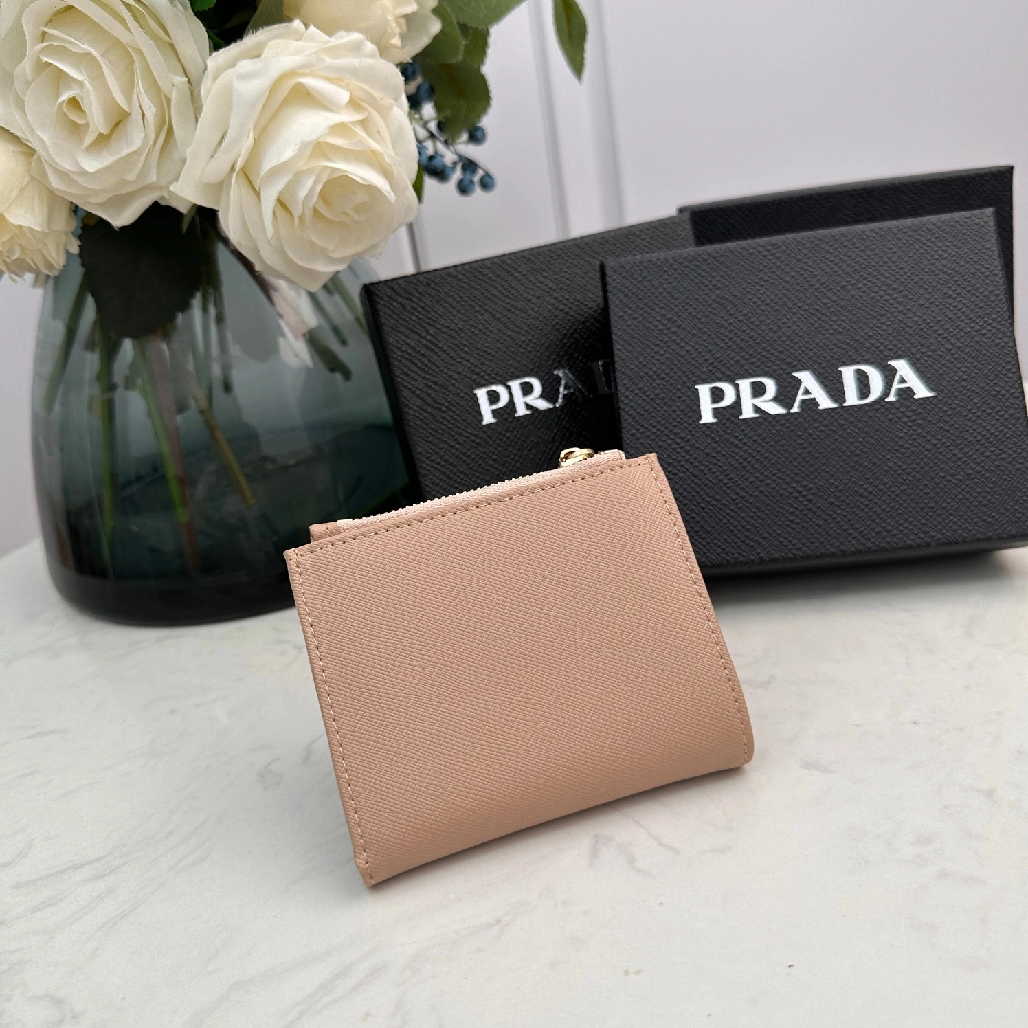 Prada AAA Quality Card Case For Women NewStyle 7189