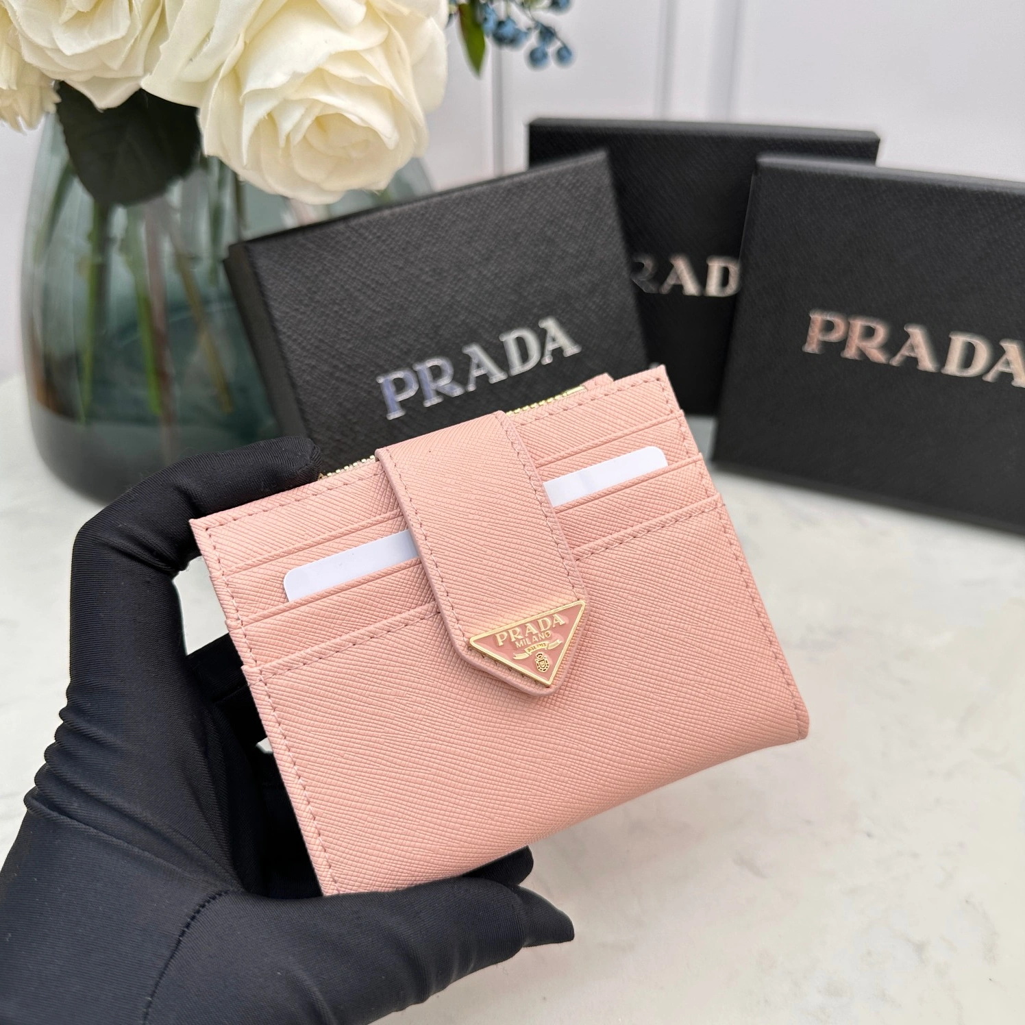 Prada AAA Quality Card Case For Women NewStyle 8596
