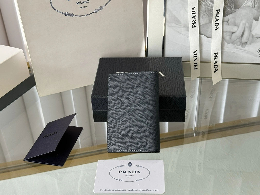 Prada AAA Quality Card Case In Navy Compact 7044